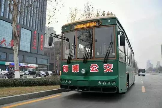 廣東公車拍賣最新動態(tài)，駛向自然美景的旅程，探尋內(nèi)心寧靜之旅